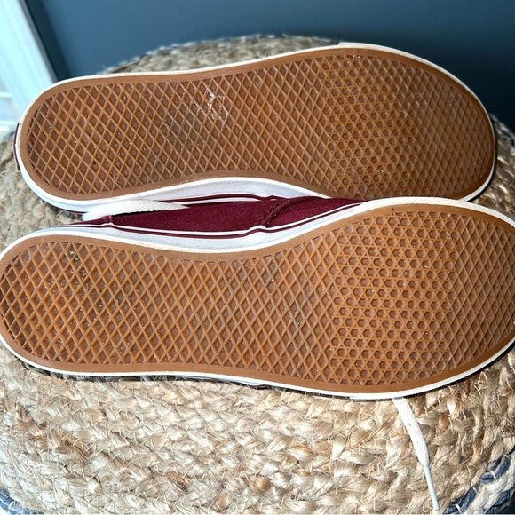 Vans Ladies Low Skate Shoes - Picture 8 of 8